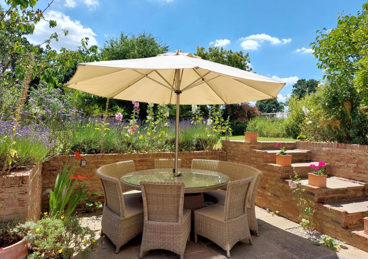 Вилла The Coach House Biddenden Экстерьер фото